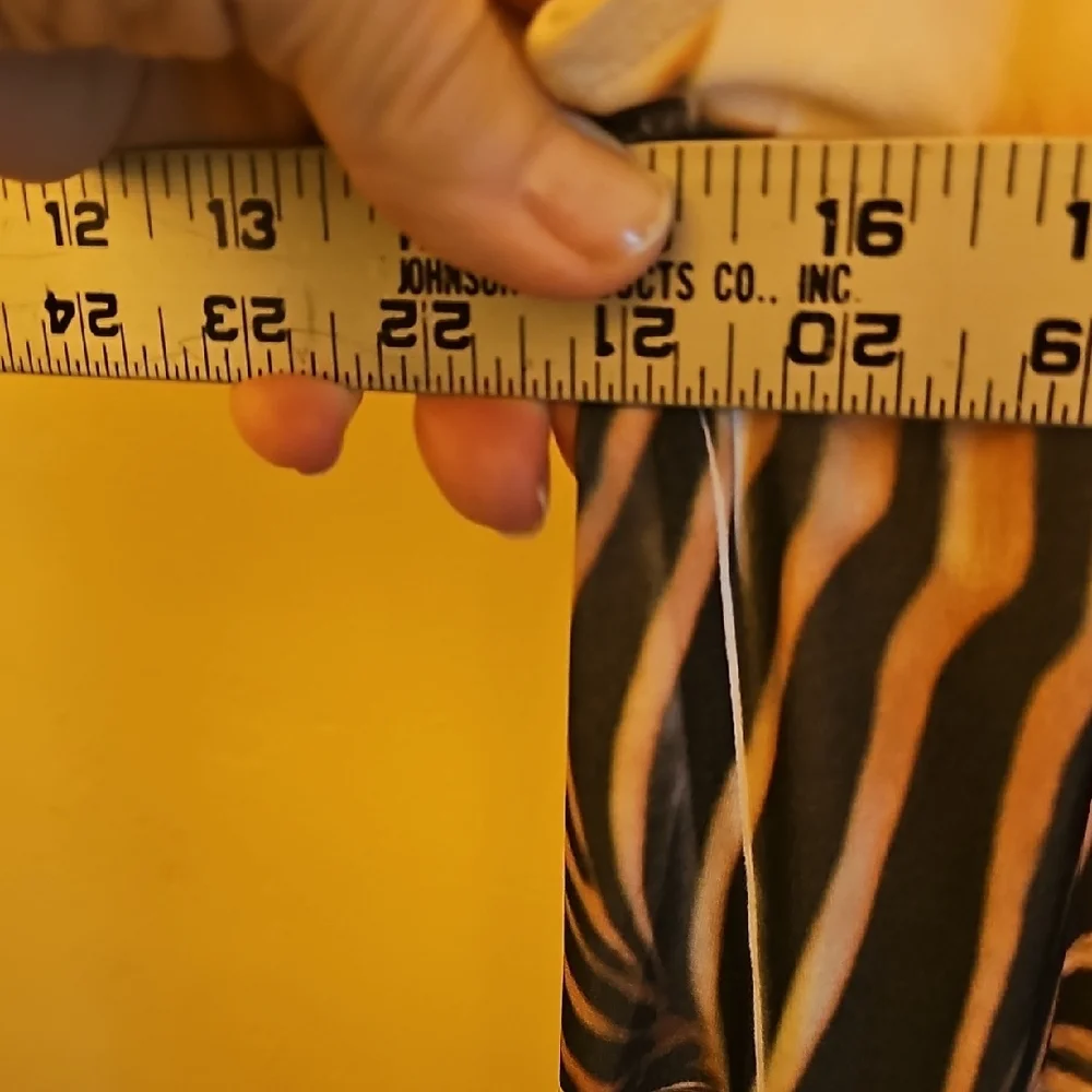 Wild Zebra Print Sleeveless Tunic - Picture 6 of 7